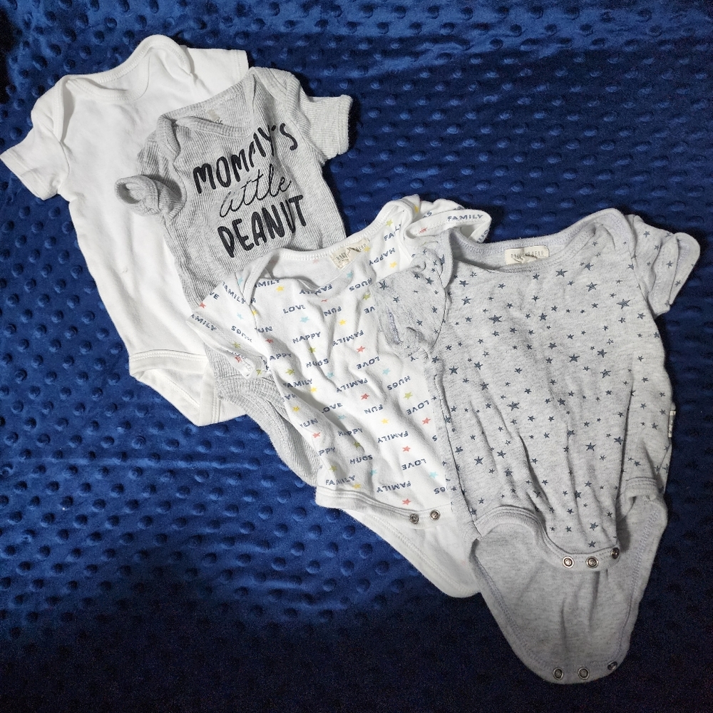 Infant-Onsie lot- 4 pieces